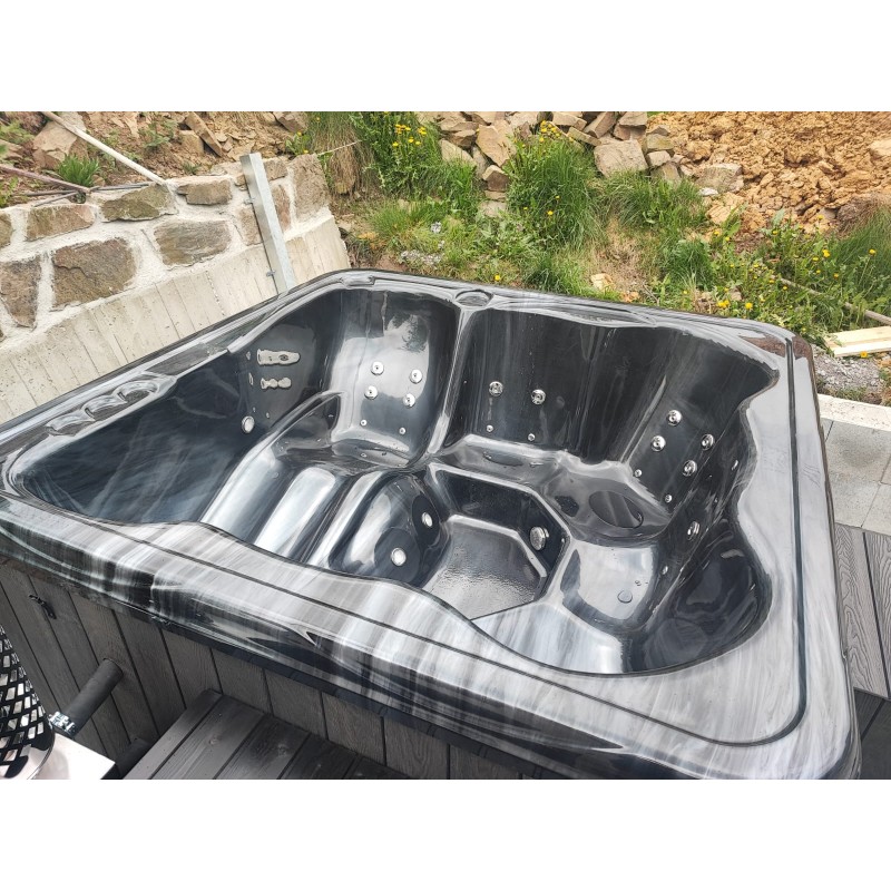 MONACO OUT - Hot tub with external stove