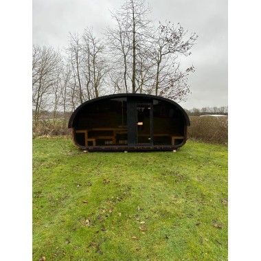 Sauna da esterno Hobi HB48 con anticamera, 4-6 posti