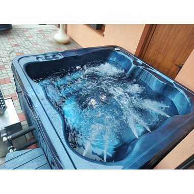 MONACO OUT - Hot tub with external stove