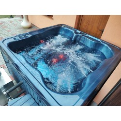 MONACO OUT - Hot tub with external stove
