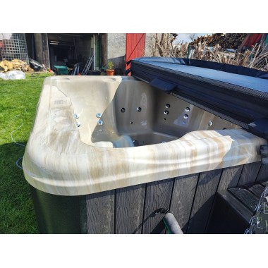 MONACO OUT - Hot tub with external stove
