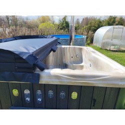 MONACO OUT - Hot tub with external stove