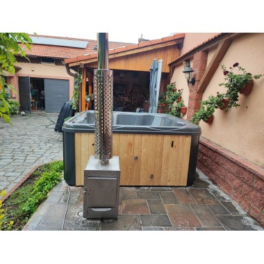 MONACO OUT - Hot tub with external stove