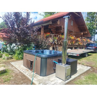 MONACO OUT - Hot tub with external stove