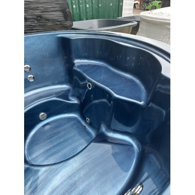 Akrilinis kubilas su integruota krosnele  - paruoštas vežimui