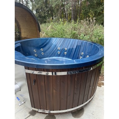 Akrilinis kubilas su integruota krosnele  - paruoštas vežimui