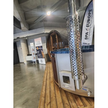 Akrilinis kubilas su integruota krosnele  - paruoštas vežimui