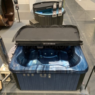 MONACO OUT - Hot tub with external stove