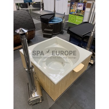 EYE – Tinozza quadrata con stufa esterna