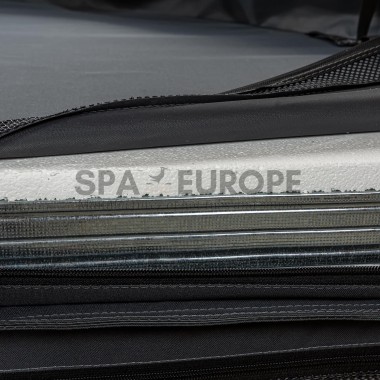 Insulated cover 225