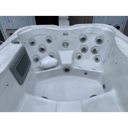 Spa idromassaggio da esterno Aurora SB344L, 5 posti